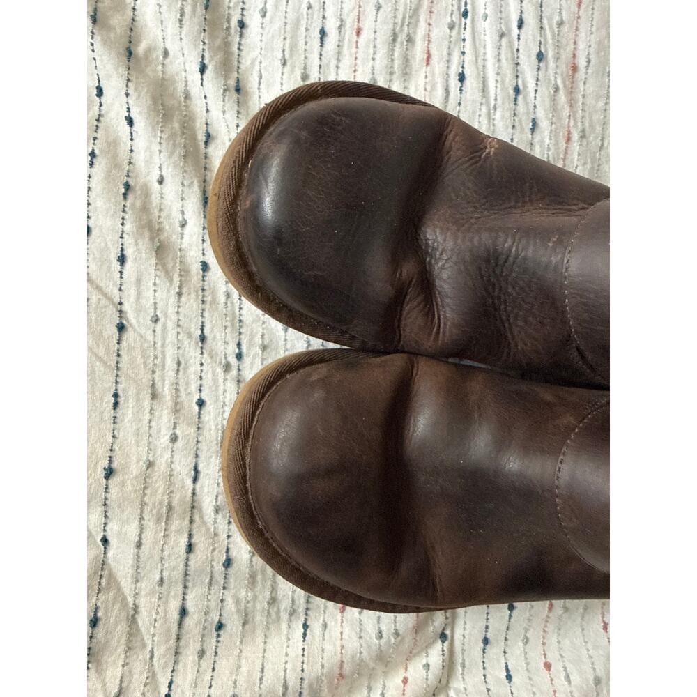 UGG Australia Kensington Toast Brown Oiled Leather Boots Women’s Size 6 - Picture 4 of 7